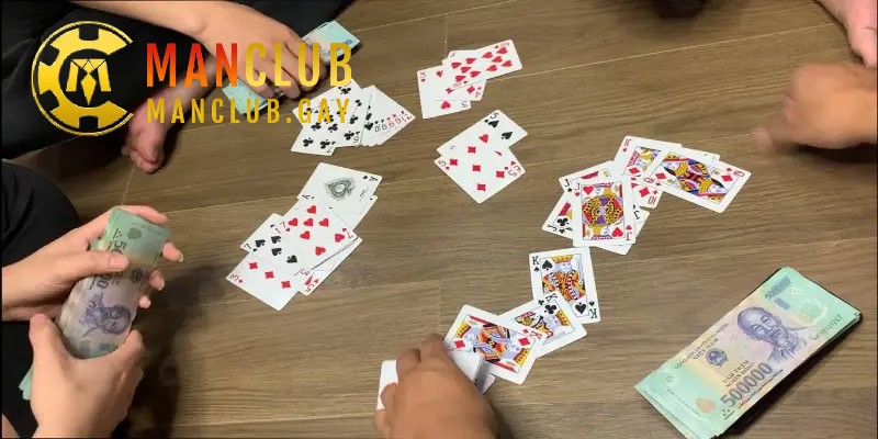 Mậu binh được biết đến như một trò chơi thiên về chiến thuật